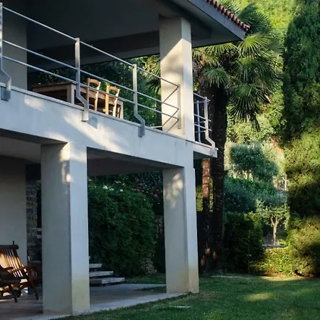 Ignatius Costal Road 8guests, Sea View, Private Parking * Triest