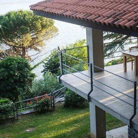 Ignatius Costal Road 8guests, Sea View, Private Parking * Triest
